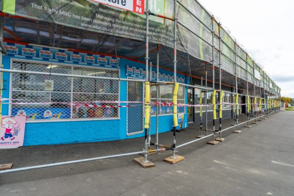 gold_group_scaffolding_shrinkwrap_safety_nets_canterbury_momac_small_182